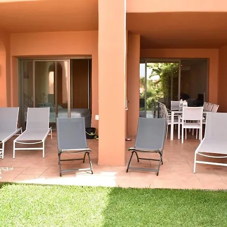 Apartment 2256-stunning Groundfloor In Luxury Complex! *